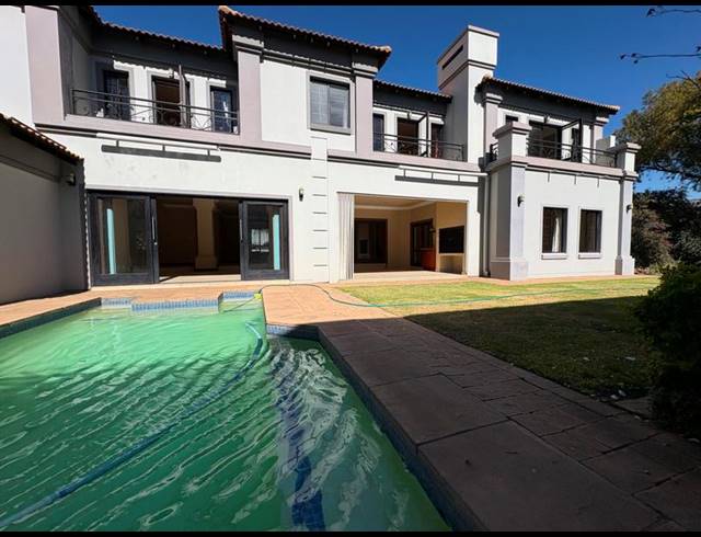 5 BEDROOM HOUSE FOR SALE IN MIDLANDS ESTATE
